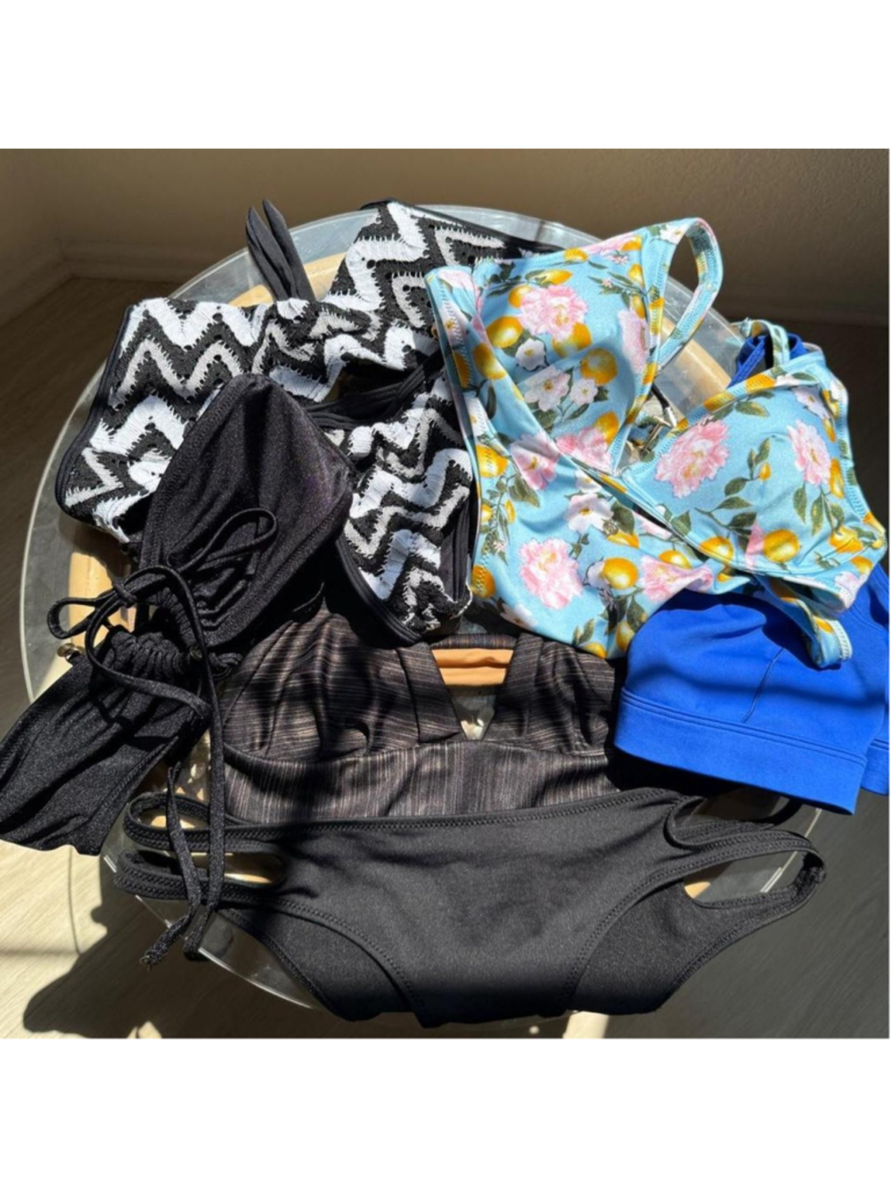 8 piece swimsuit bundle 
All in good condition … hardly worn , unworn , lightly
